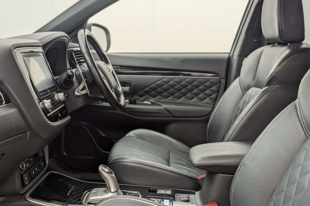 2020 MITSUBISHI OUTLANDER 2020 MITSUBISHI OUTLANDER