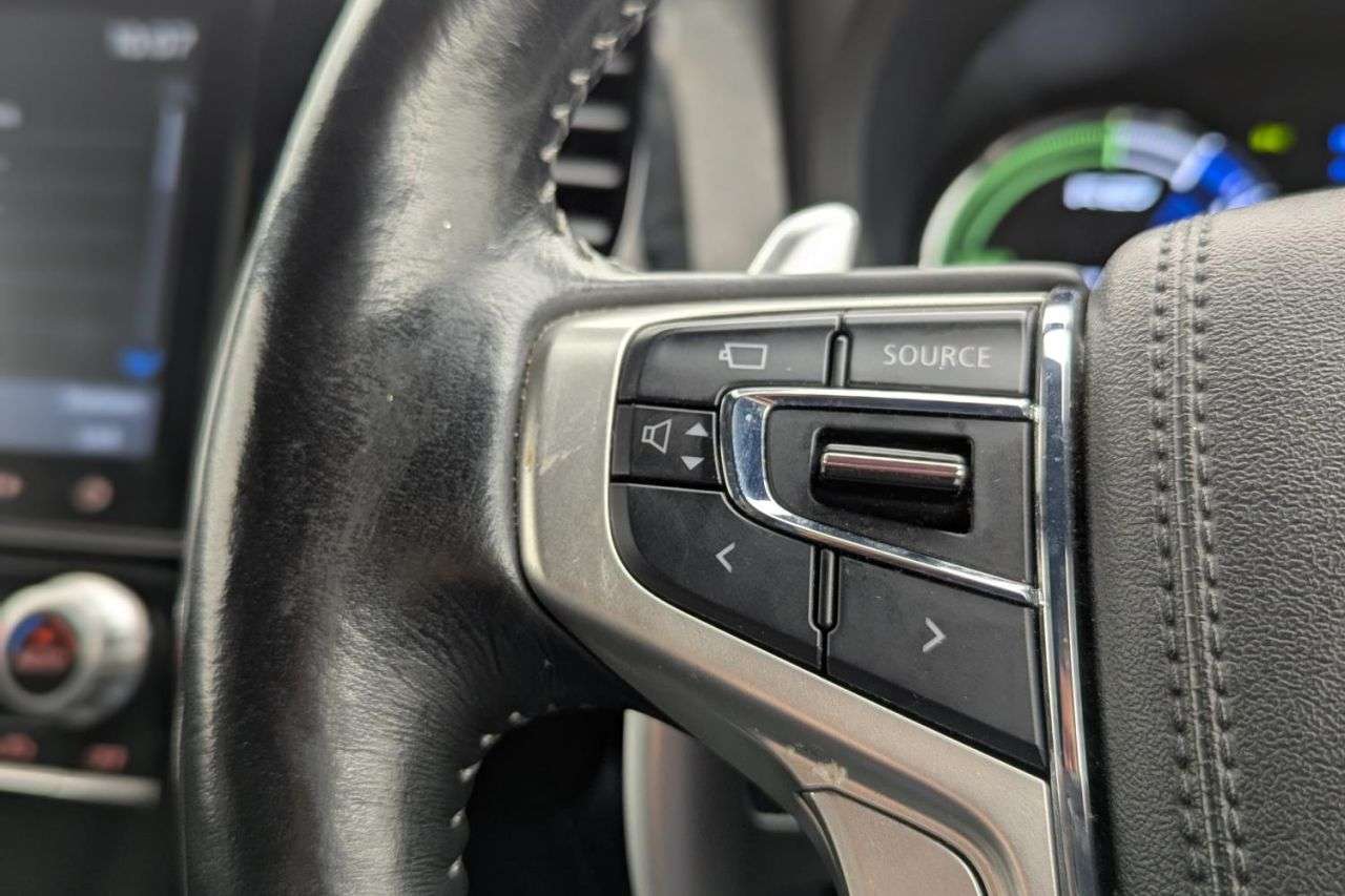 2020 MITSUBISHI OUTLANDER 2020 MITSUBISHI OUTLANDER