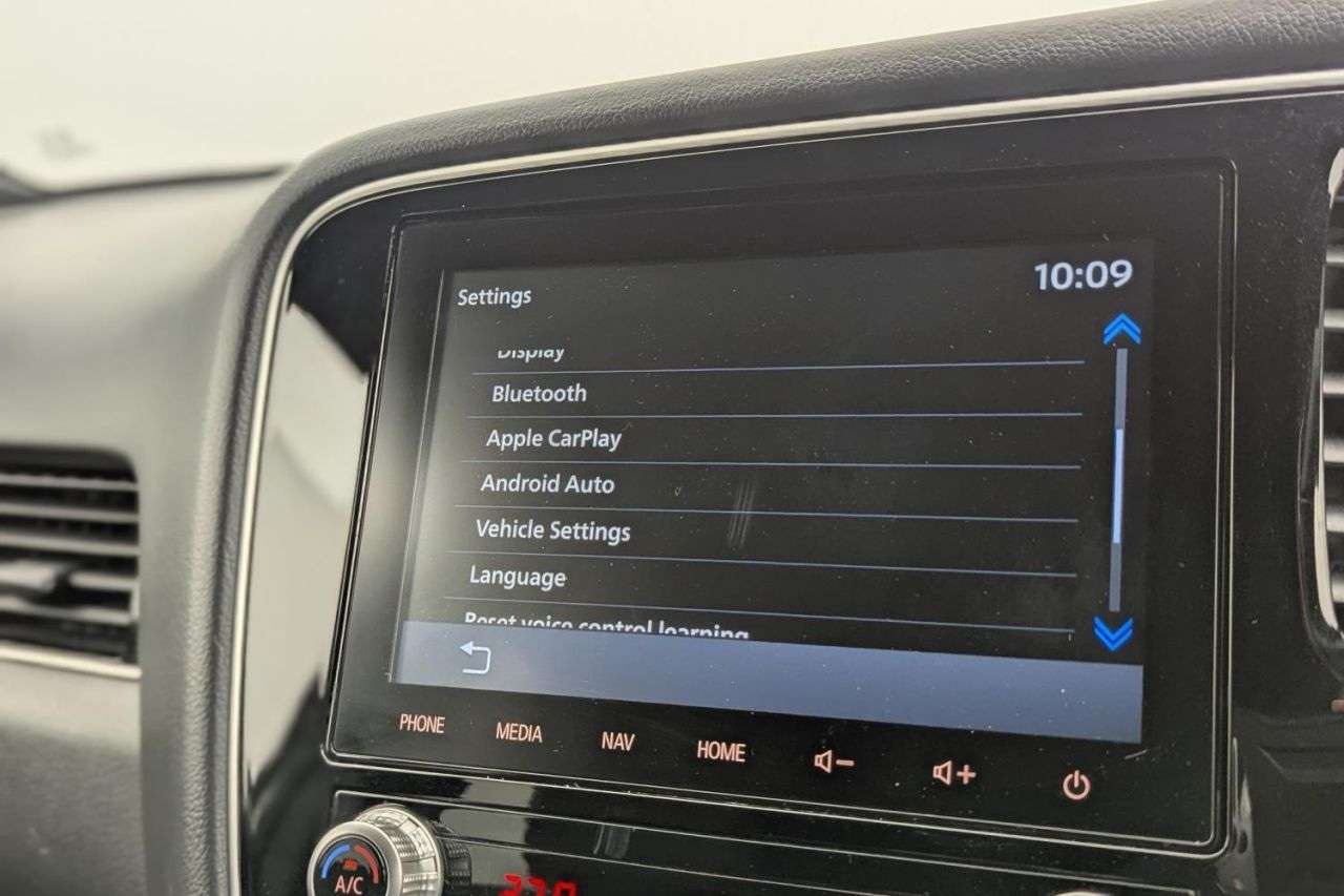 2020 MITSUBISHI OUTLANDER 2020 MITSUBISHI OUTLANDER