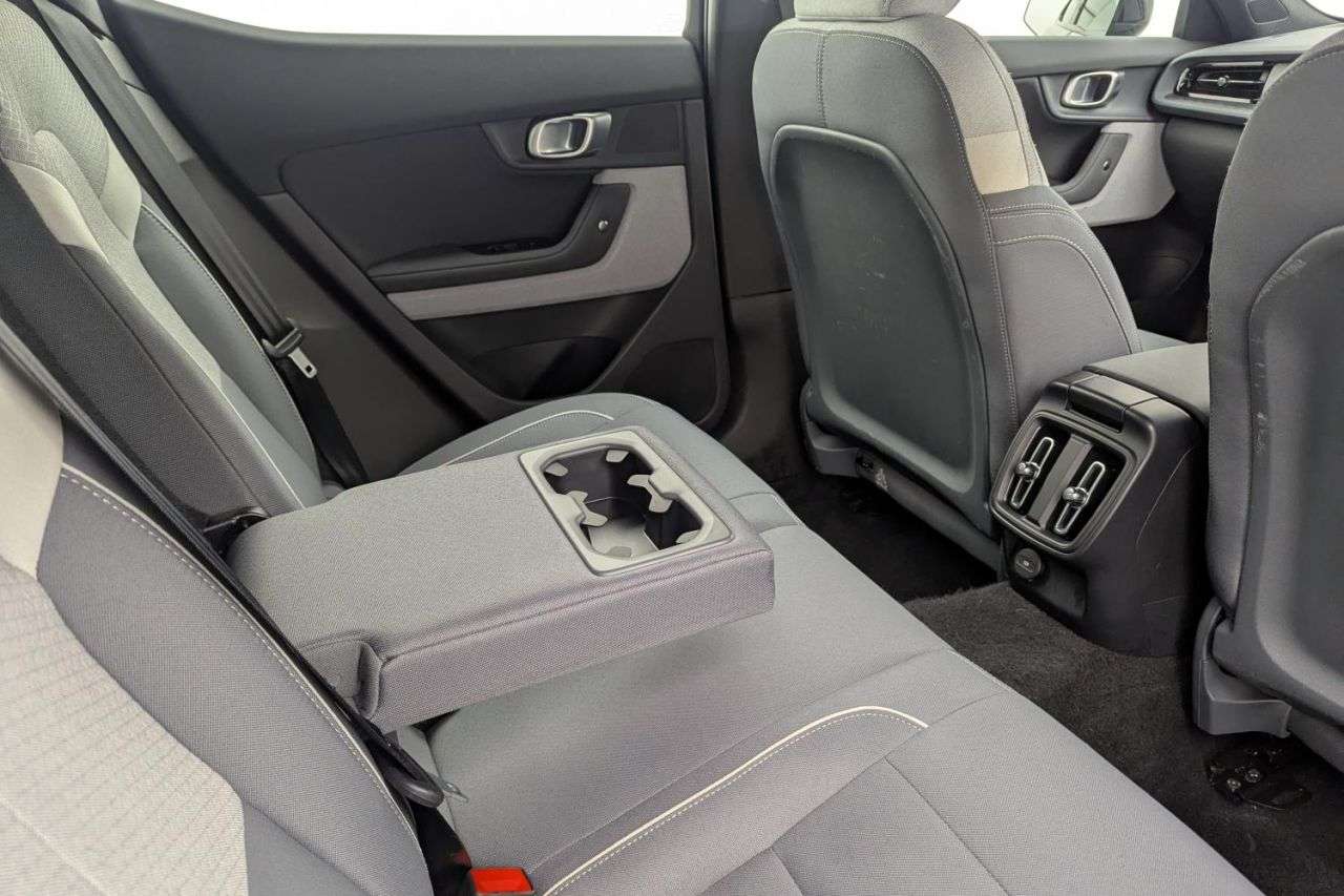 2022 POLESTAR POLESTAR 2 2022 POLESTAR POLESTAR 2