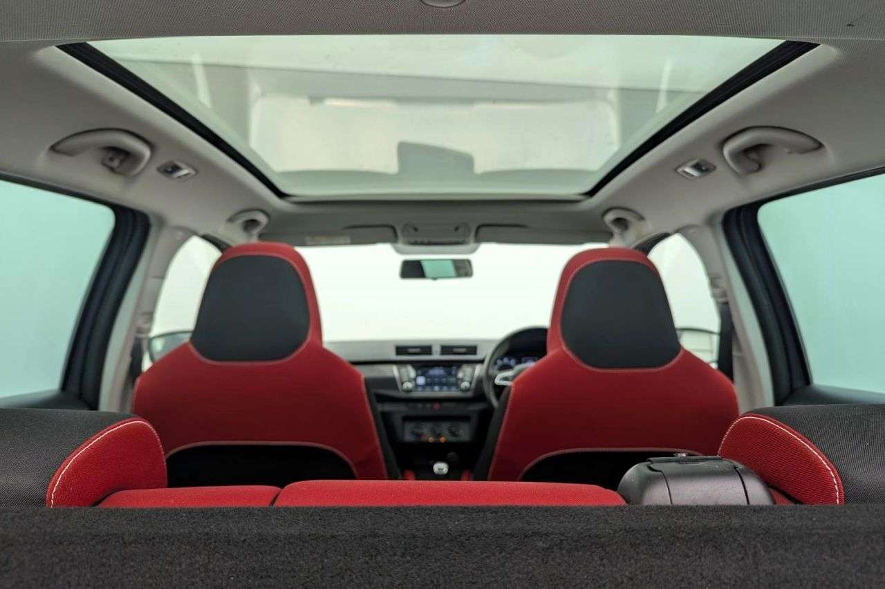 2018 SKODA FABIA 2018 SKODA FABIA