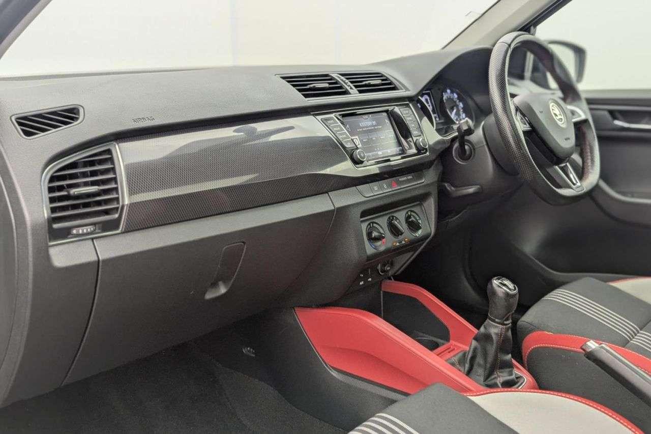 2018 SKODA FABIA 2018 SKODA FABIA