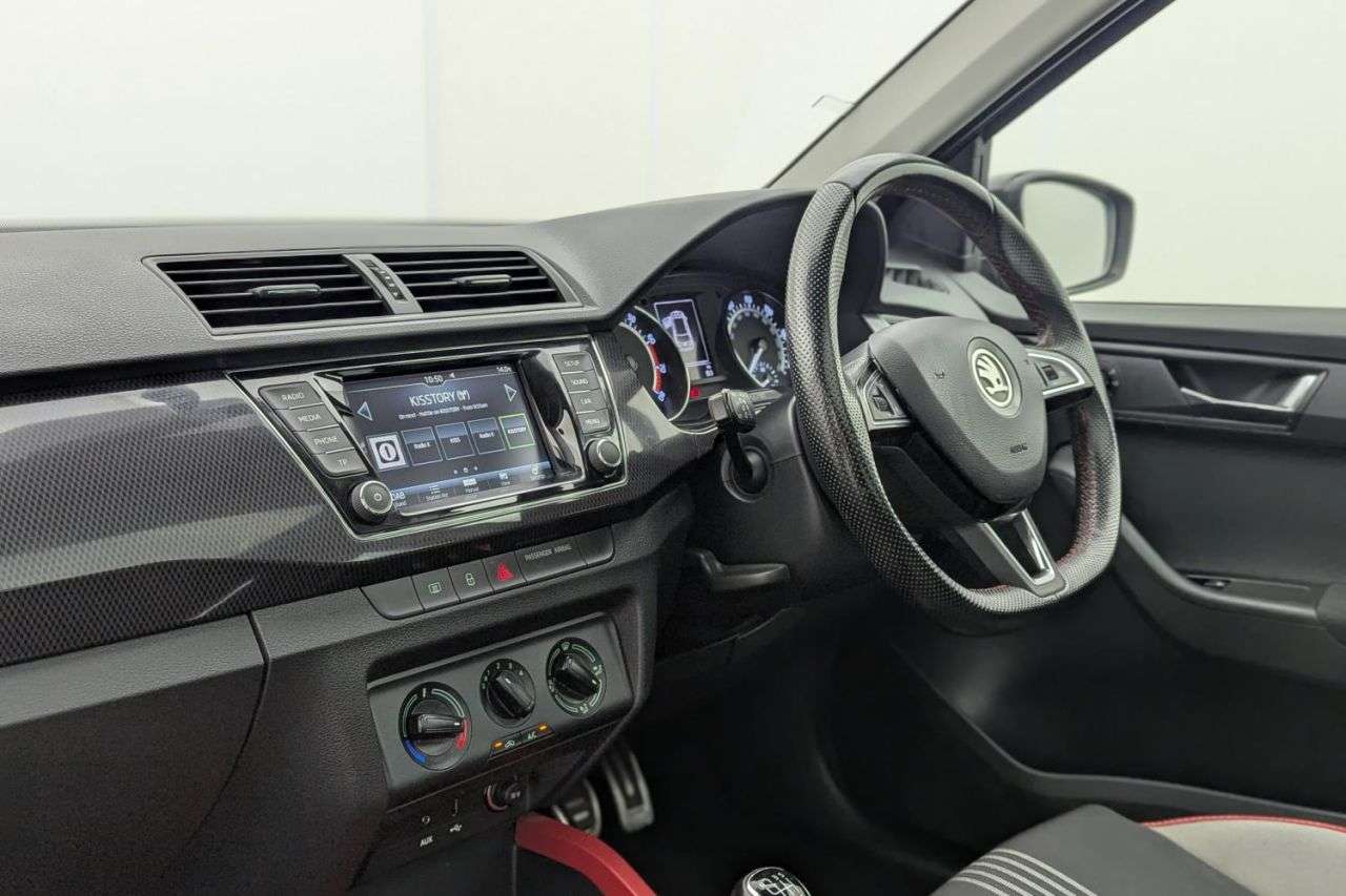 2018 SKODA FABIA 2018 SKODA FABIA
