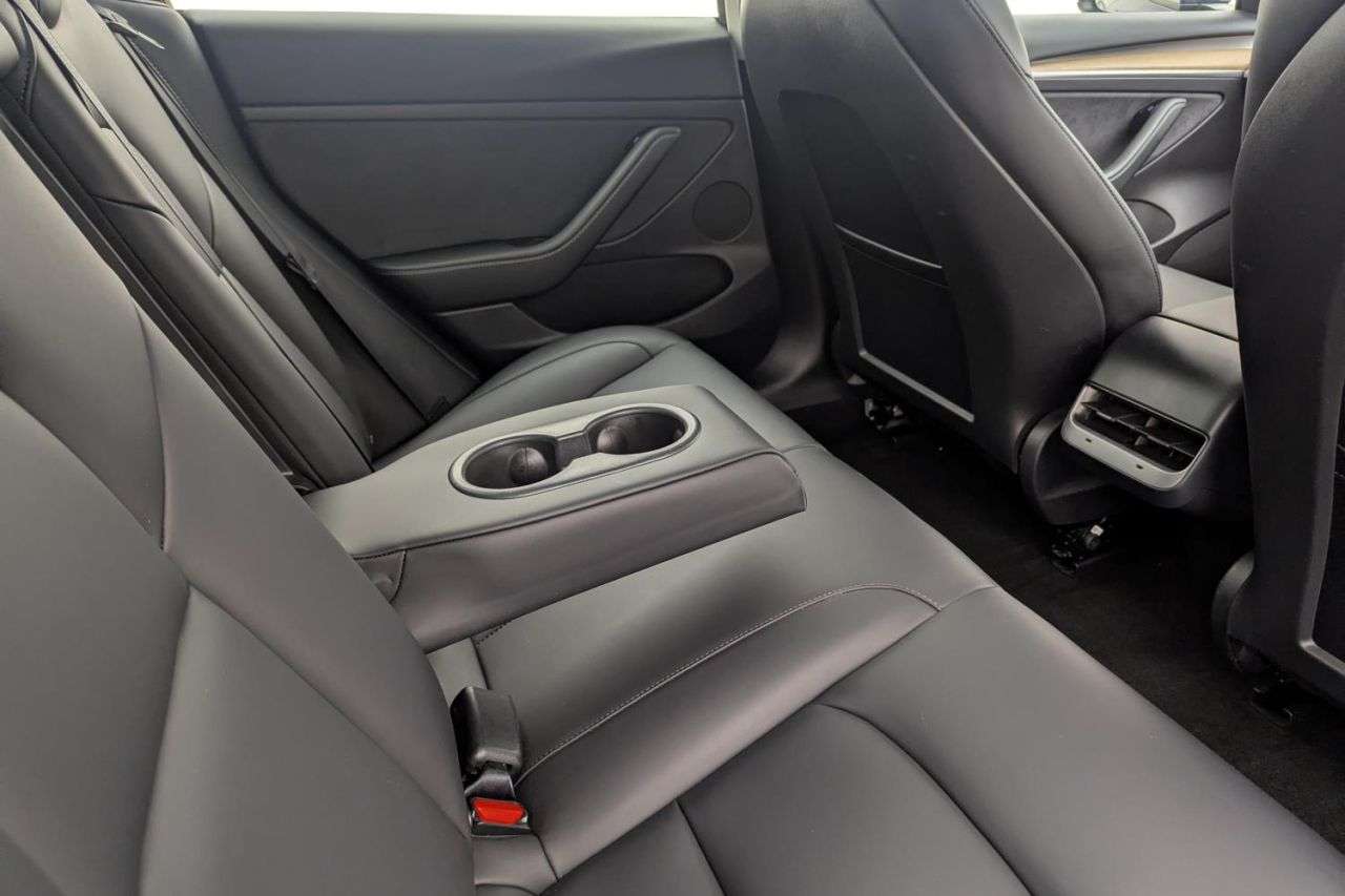 2021 TESLA MODEL 3 2021 TESLA MODEL 3