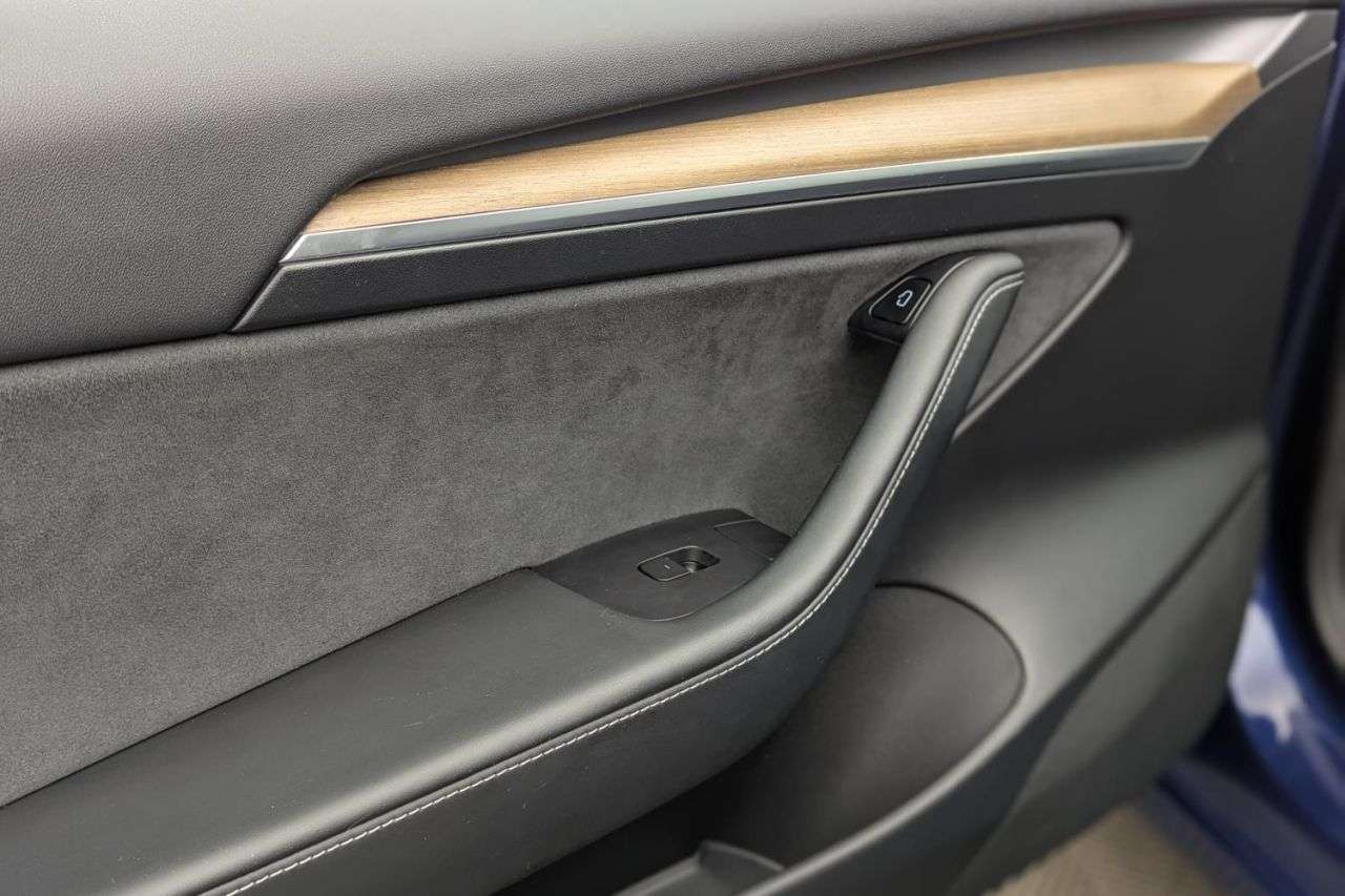 2021 TESLA MODEL 3 2021 TESLA MODEL 3