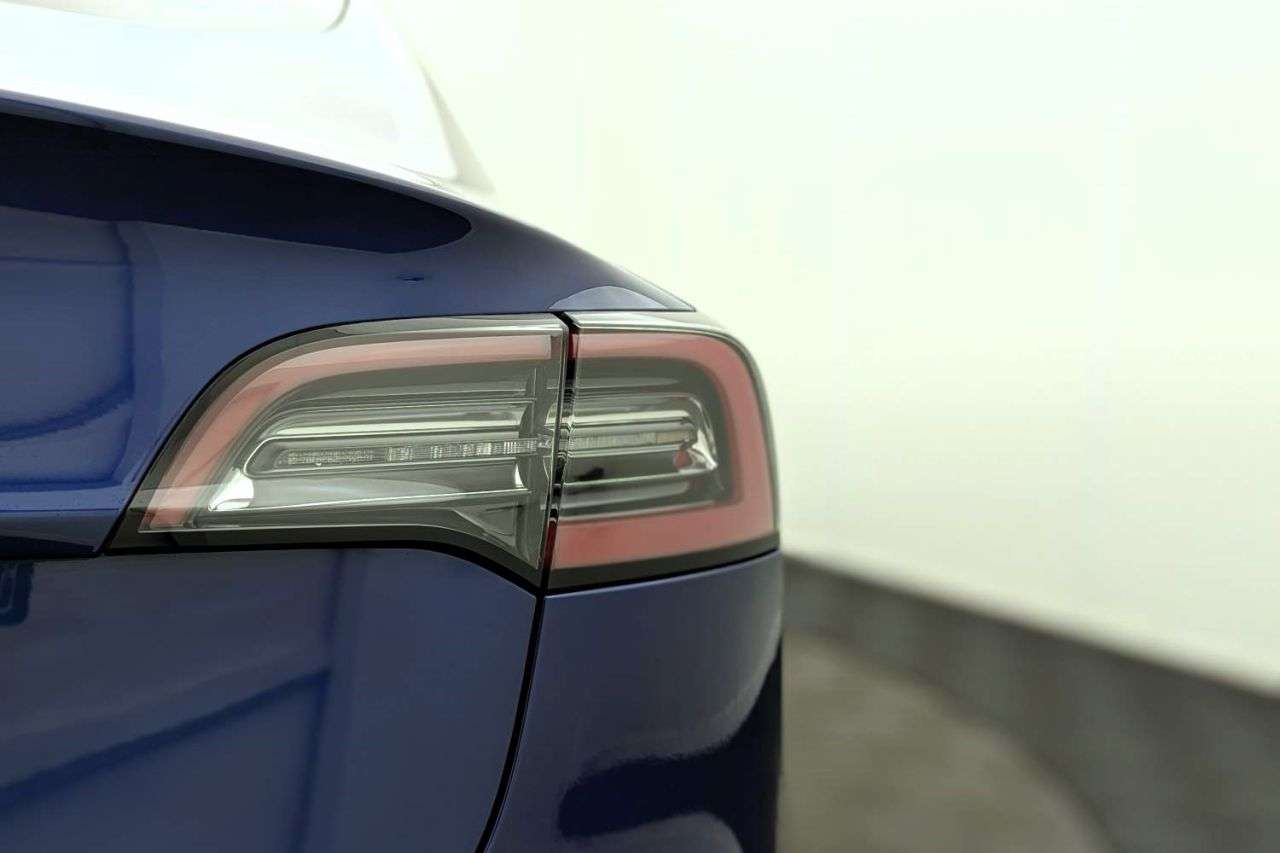 2021 TESLA MODEL 3 2021 TESLA MODEL 3