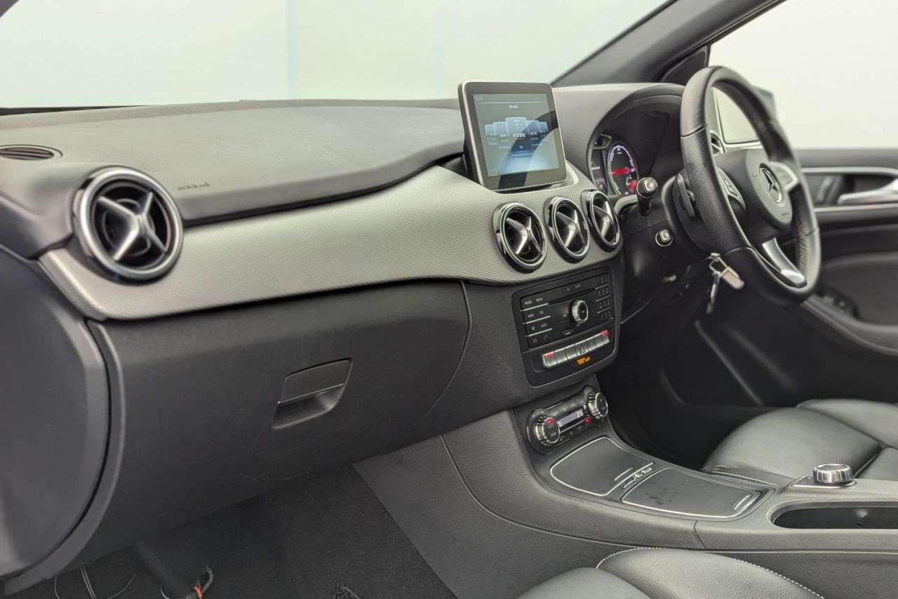 2016 MERCEDES-BENZ B CLASS 2016 MERCEDES-BENZ B CLASS