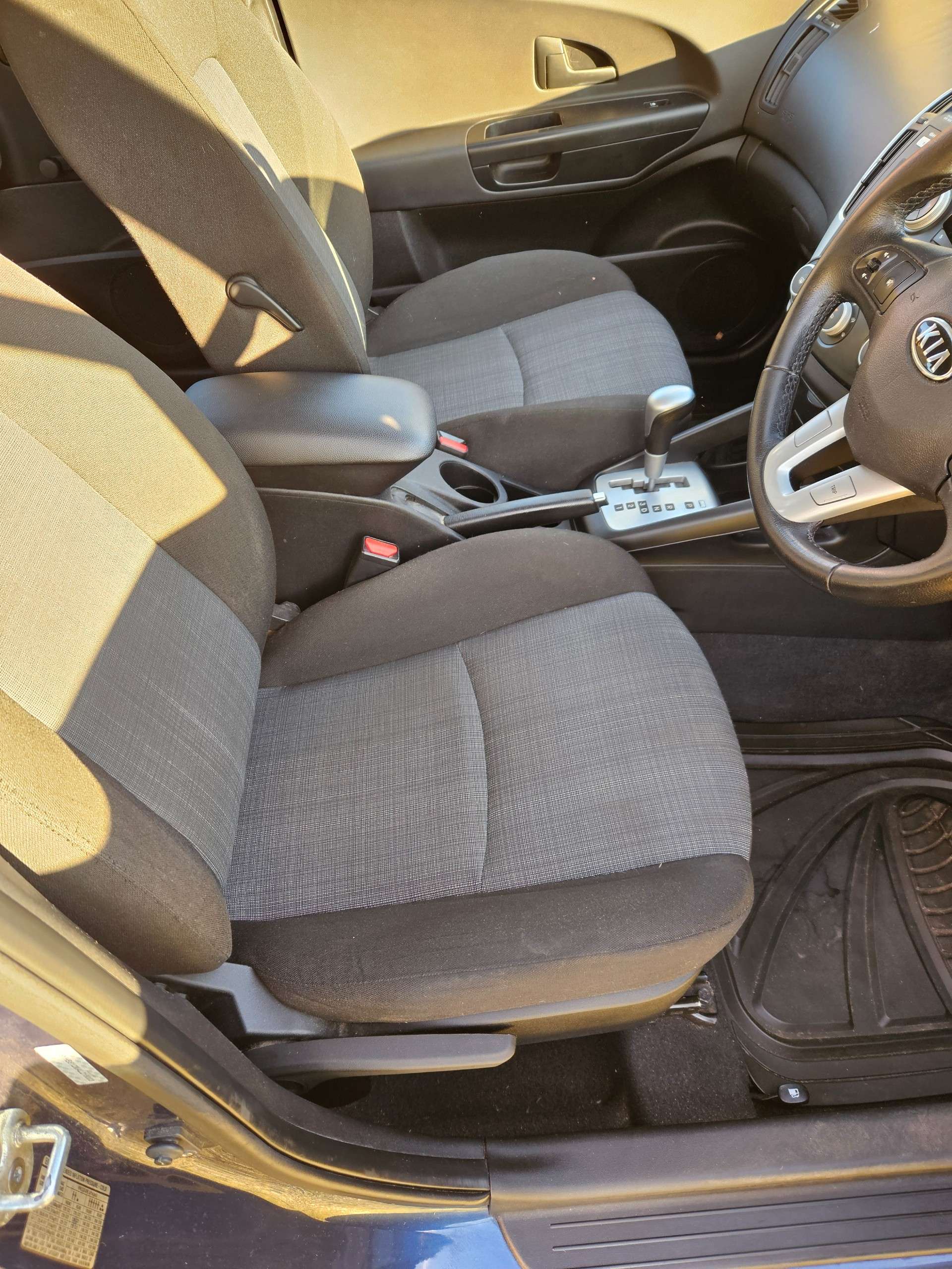 2010 KIA CEED 2010 KIA CEED