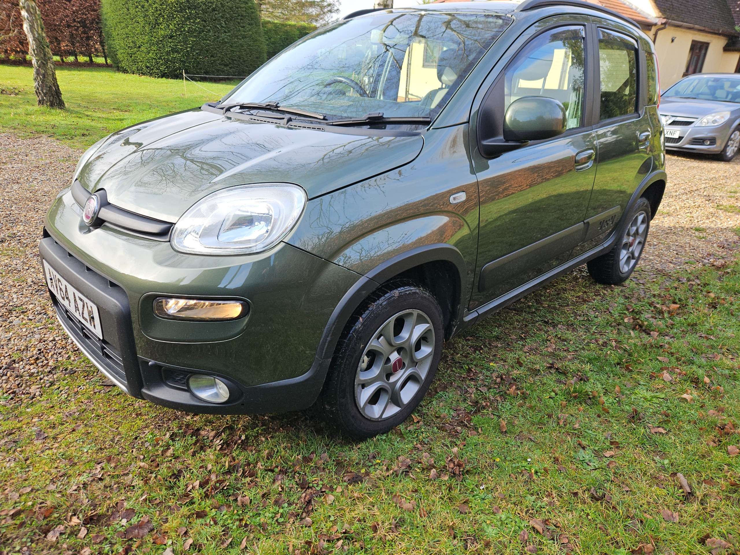 A 2014 FIAT PANDA 1.3 MultiJet 4x4 Hatchback 5dr Diesel Manual Euro 5 (s/s) (75 bhp) A 2014 FIAT PANDA 1.3 MultiJet 4x4 Hatchback 5dr Diesel Manual Euro 5 (s/s) (75 bhp)