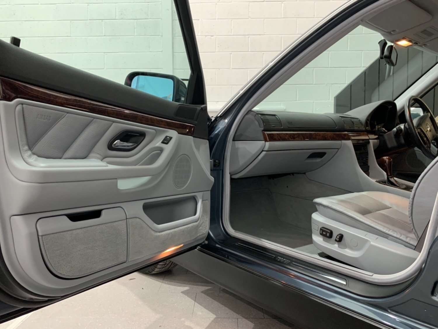 1999 BMW 7 SERIES 1999 BMW 7 SERIES