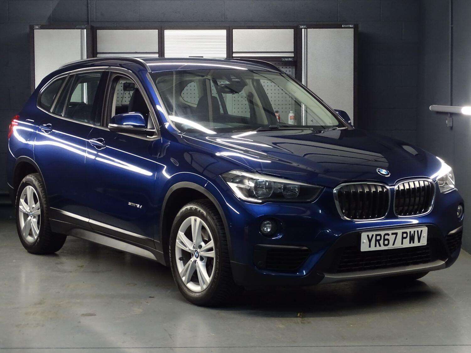2017 BMW X1 2017 BMW X1