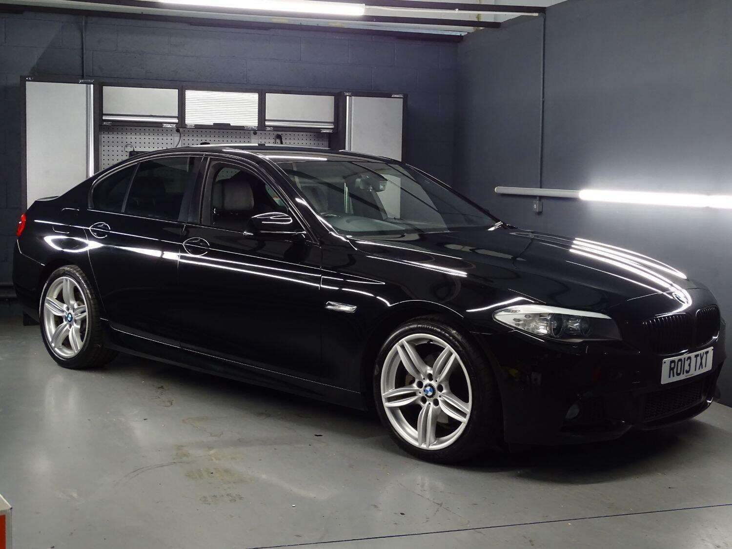 A 2013 BMW 5 SERIES 2.0 520d M Sport Saloon A 2013 BMW 5 SERIES 2.0 520d M Sport Saloon