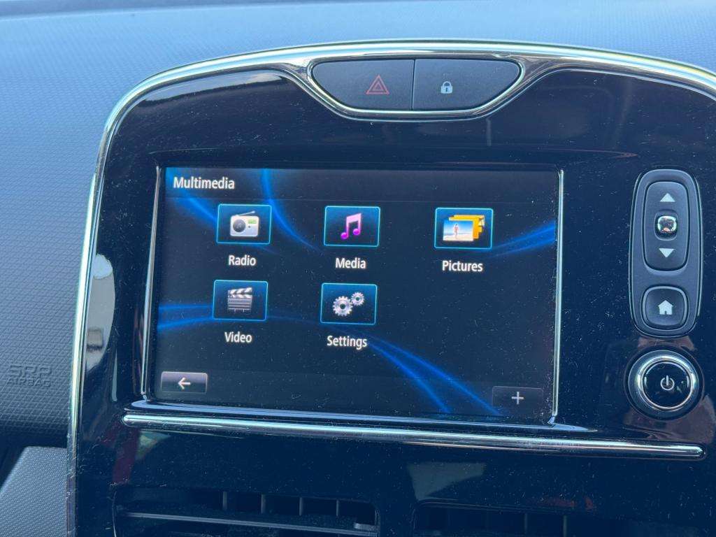 2013 RENAULT CLIO 2013 RENAULT CLIO