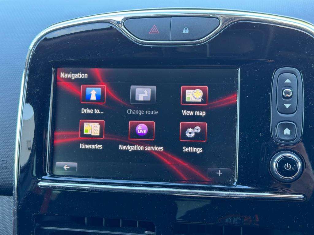 2013 RENAULT CLIO 2013 RENAULT CLIO