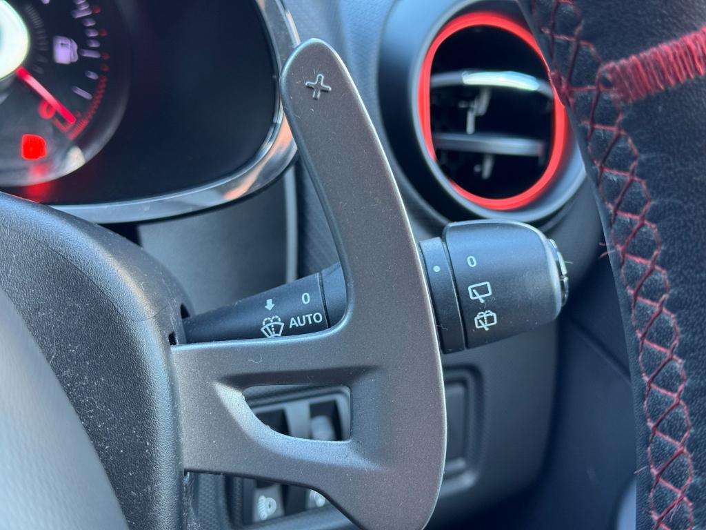 2013 RENAULT CLIO 2013 RENAULT CLIO