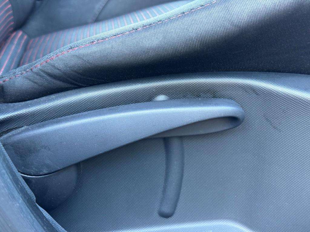 2013 RENAULT CLIO 2013 RENAULT CLIO