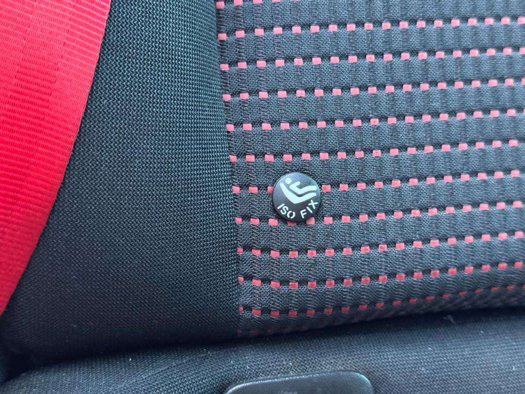 2013 RENAULT CLIO 2013 RENAULT CLIO