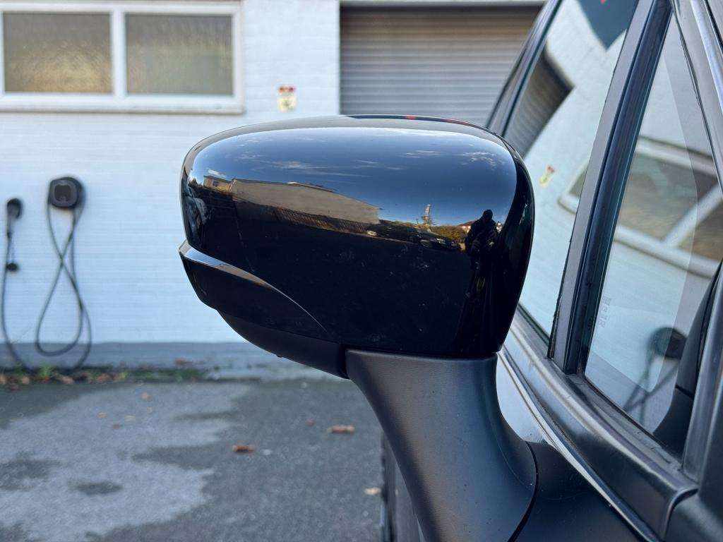 2013 RENAULT CLIO 2013 RENAULT CLIO