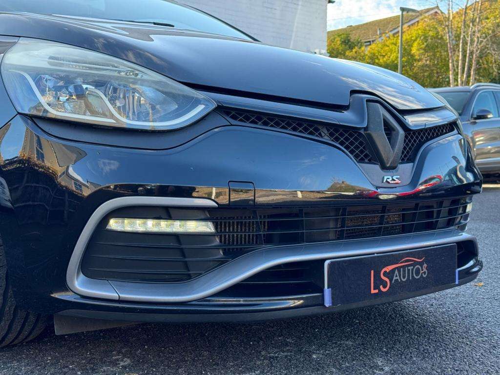 2013 RENAULT CLIO 2013 RENAULT CLIO