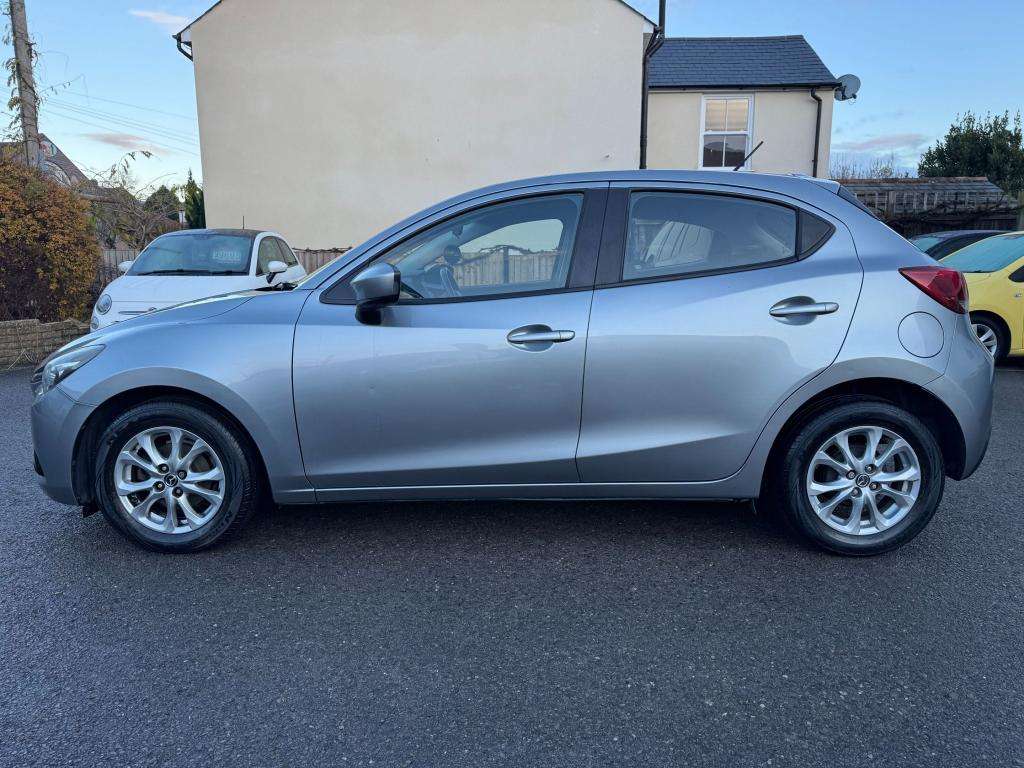 2016 MAZDA MAZDA2 2016 MAZDA MAZDA2