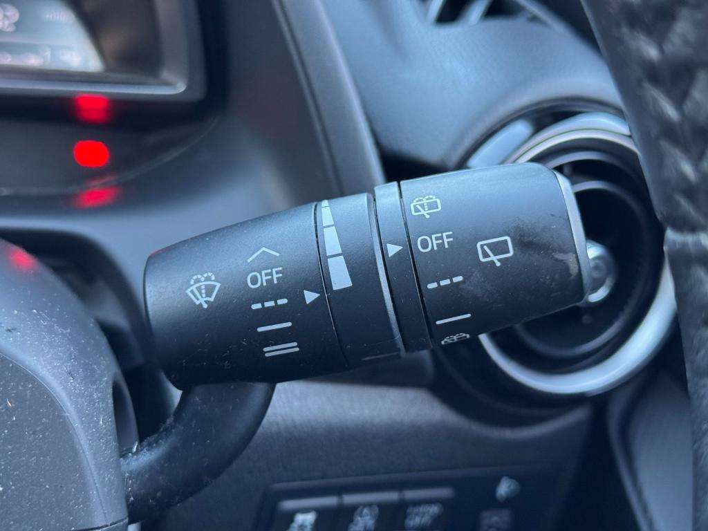 2016 MAZDA MAZDA2 2016 MAZDA MAZDA2