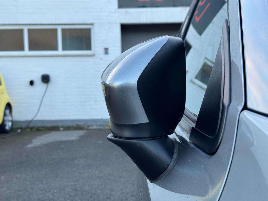 2016 MAZDA MAZDA2 2016 MAZDA MAZDA2