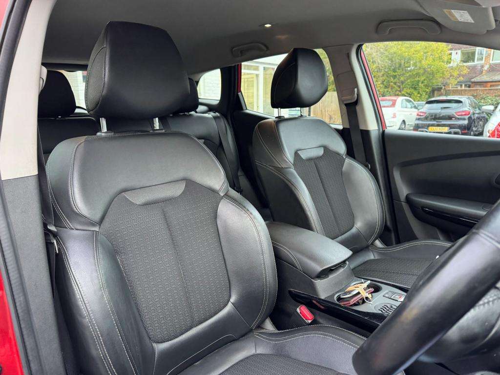 2016 RENAULT KADJAR 2016 RENAULT KADJAR