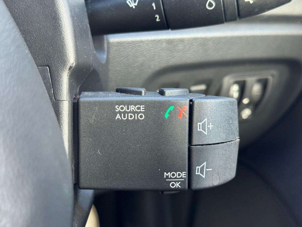 2016 RENAULT CAPTUR 2016 RENAULT CAPTUR