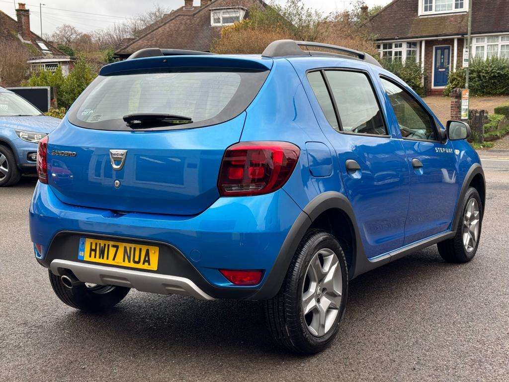 A 2017 DACIA SANDERO STEPWAY 0.9 TCe Ambiance Hatchback 5dr Petrol Manual Euro A 2017 DACIA SANDERO STEPWAY 0.9 TCe Ambiance Hatchback 5dr Petrol Manual Euro