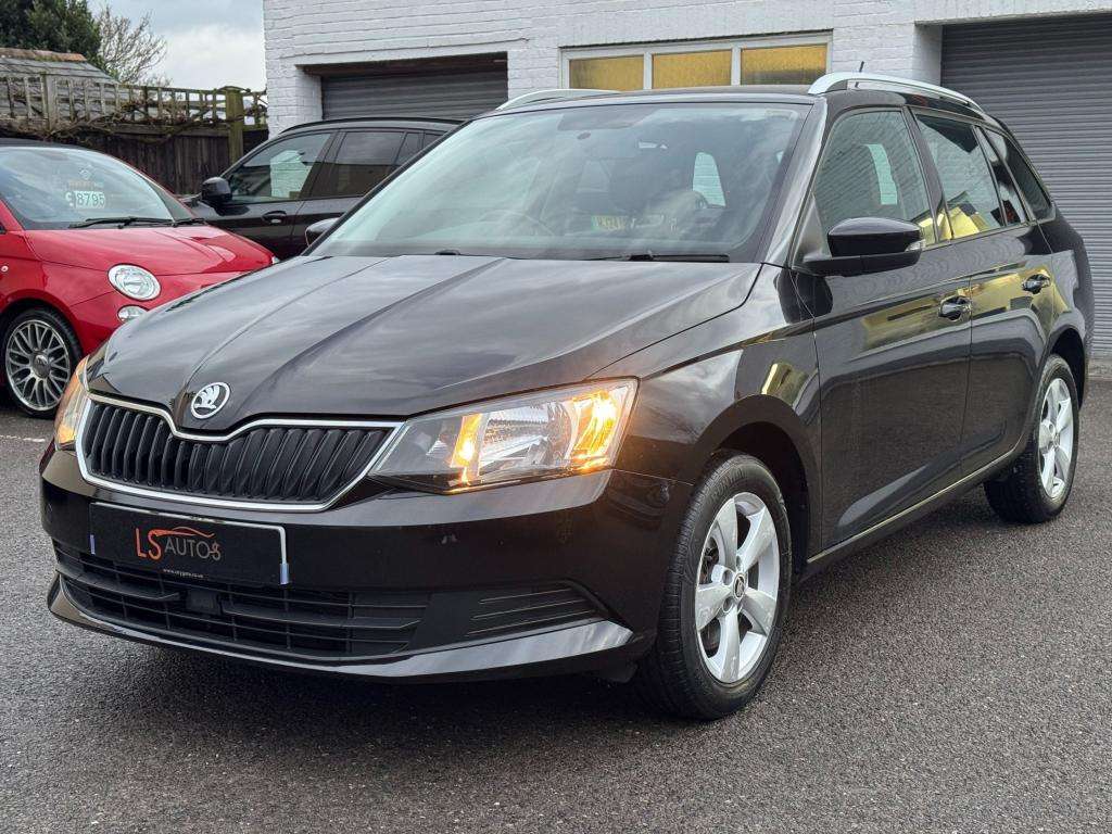2015 SKODA FABIA 2015 SKODA FABIA
