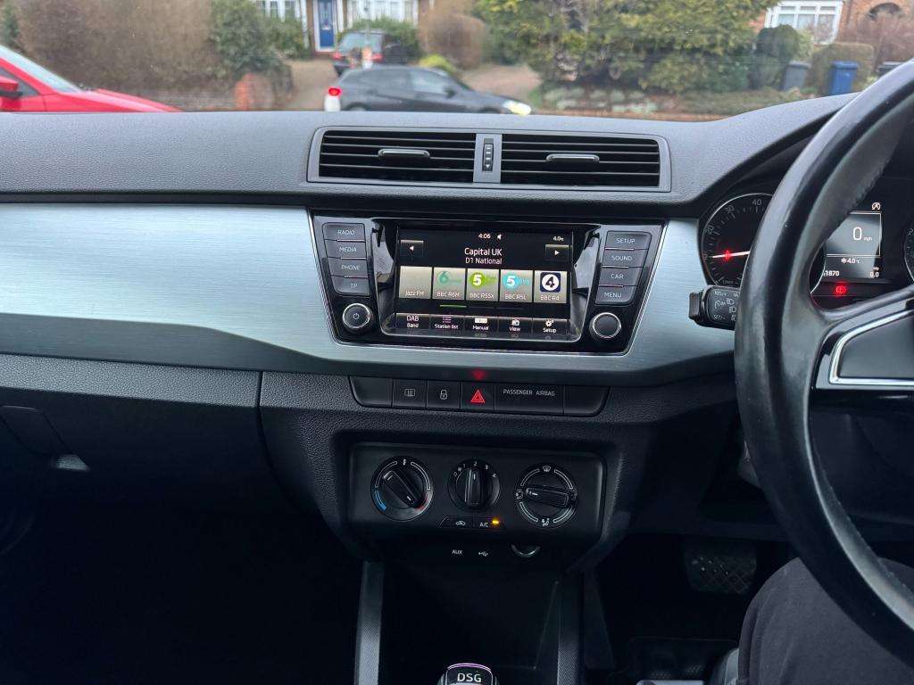 2015 SKODA FABIA 2015 SKODA FABIA