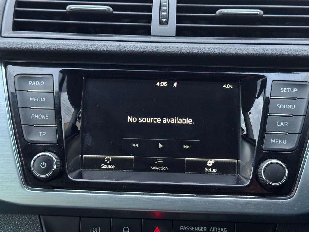 2015 SKODA FABIA 2015 SKODA FABIA