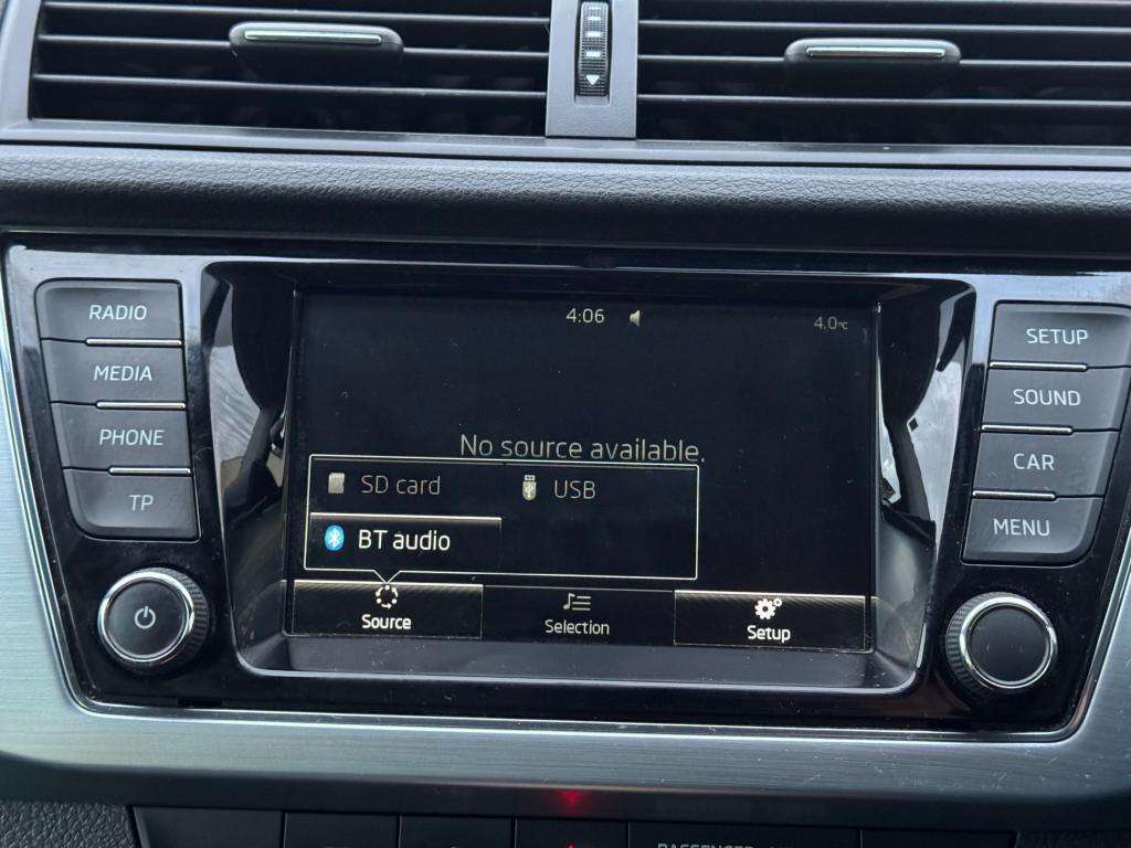 2015 SKODA FABIA 2015 SKODA FABIA