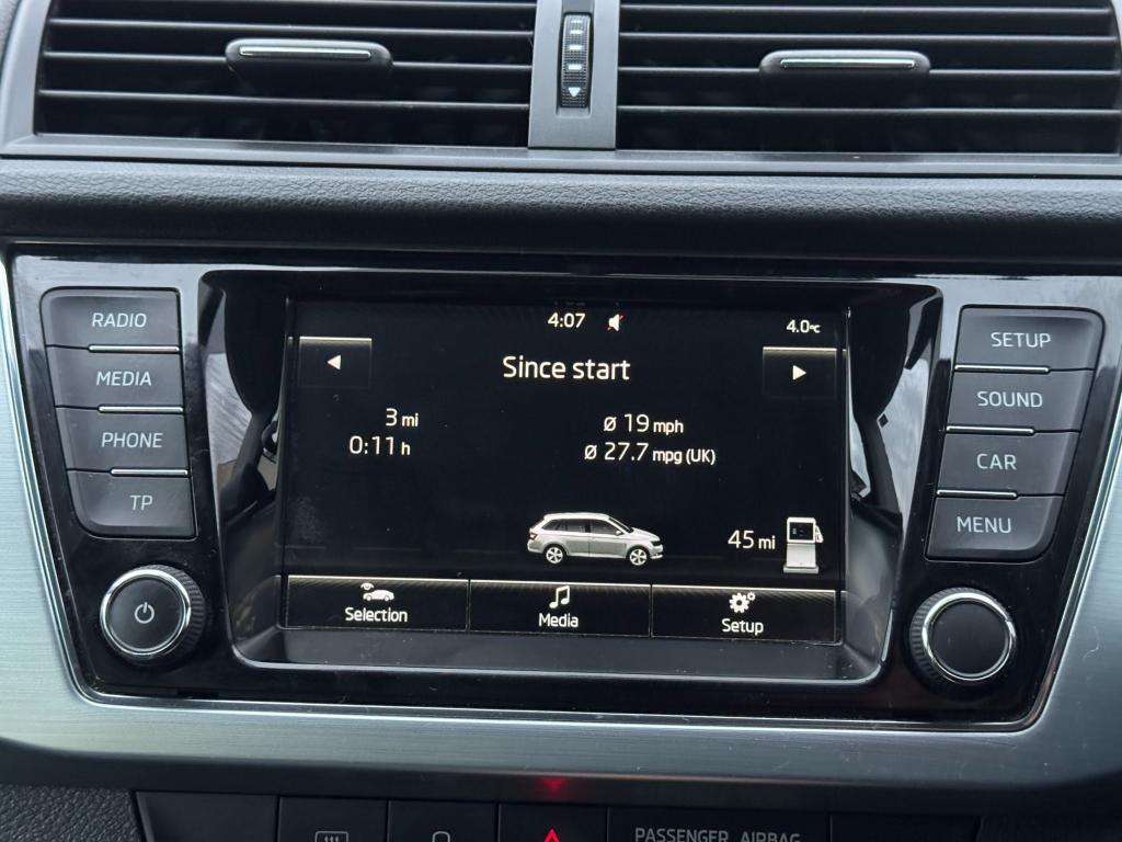 2015 SKODA FABIA 2015 SKODA FABIA