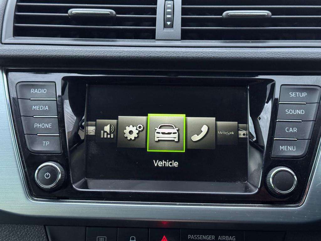 2015 SKODA FABIA 2015 SKODA FABIA