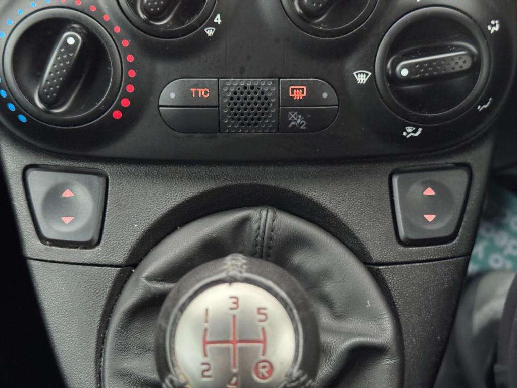 2016 ABARTH 595C 2016 ABARTH 595C