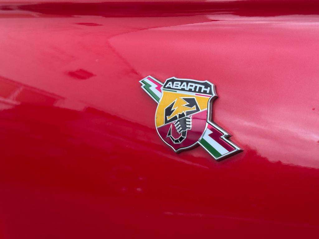 2016 ABARTH 595C 2016 ABARTH 595C