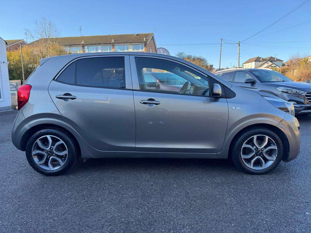 A 2019 KIA PICANTO 1.0 Titanium Edition Hatchback 5dr Petrol Manual E A 2019 KIA PICANTO 1.0 Titanium Edition Hatchback 5dr Petrol Manual E