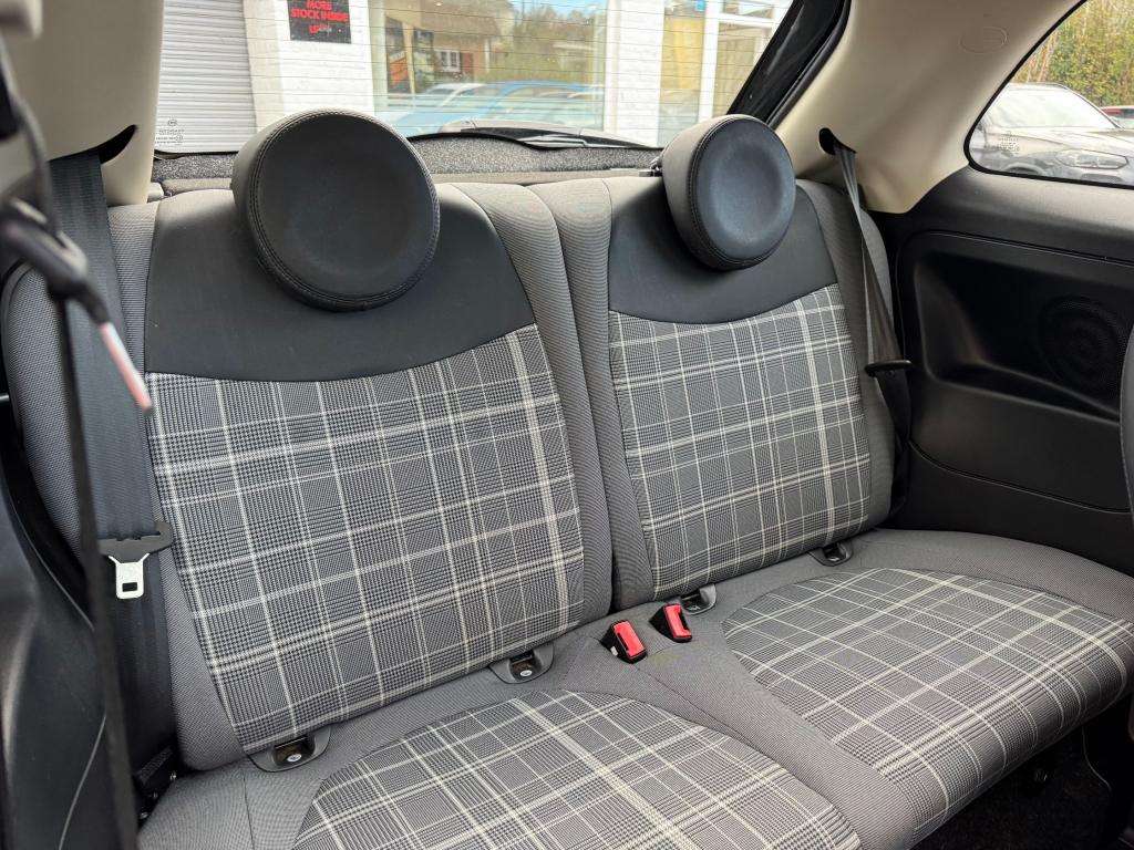 2018 FIAT 500 2018 FIAT 500