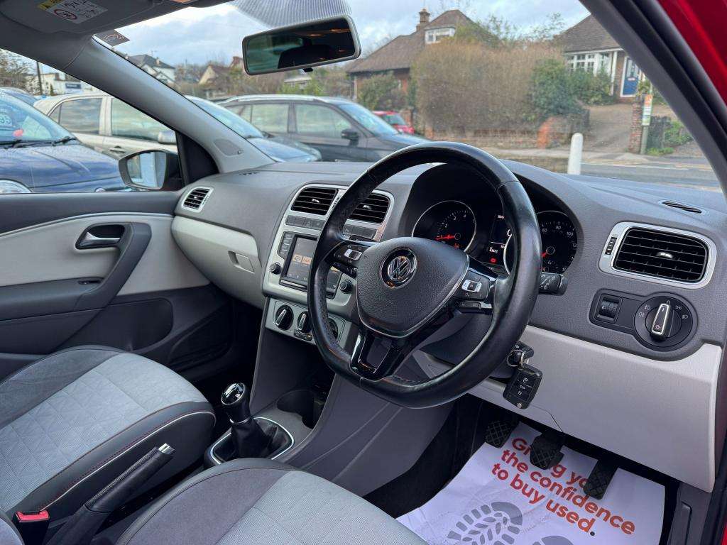 2017 VOLKSWAGEN POLO 2017 VOLKSWAGEN POLO