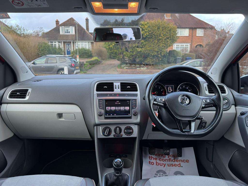 2017 VOLKSWAGEN POLO 2017 VOLKSWAGEN POLO