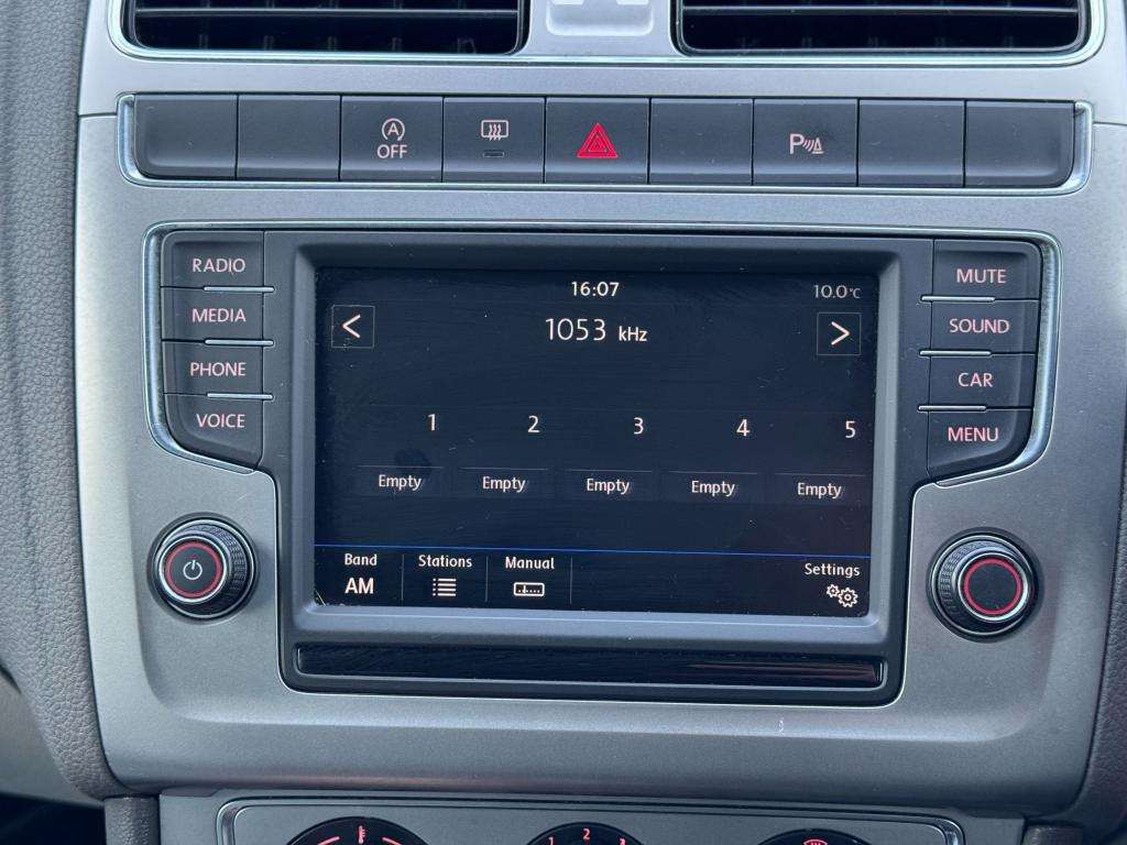 2017 VOLKSWAGEN POLO 2017 VOLKSWAGEN POLO