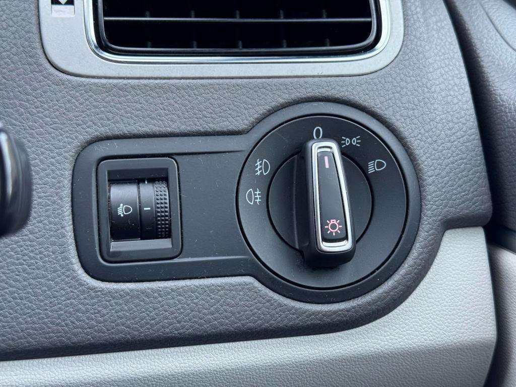 2017 VOLKSWAGEN POLO 2017 VOLKSWAGEN POLO