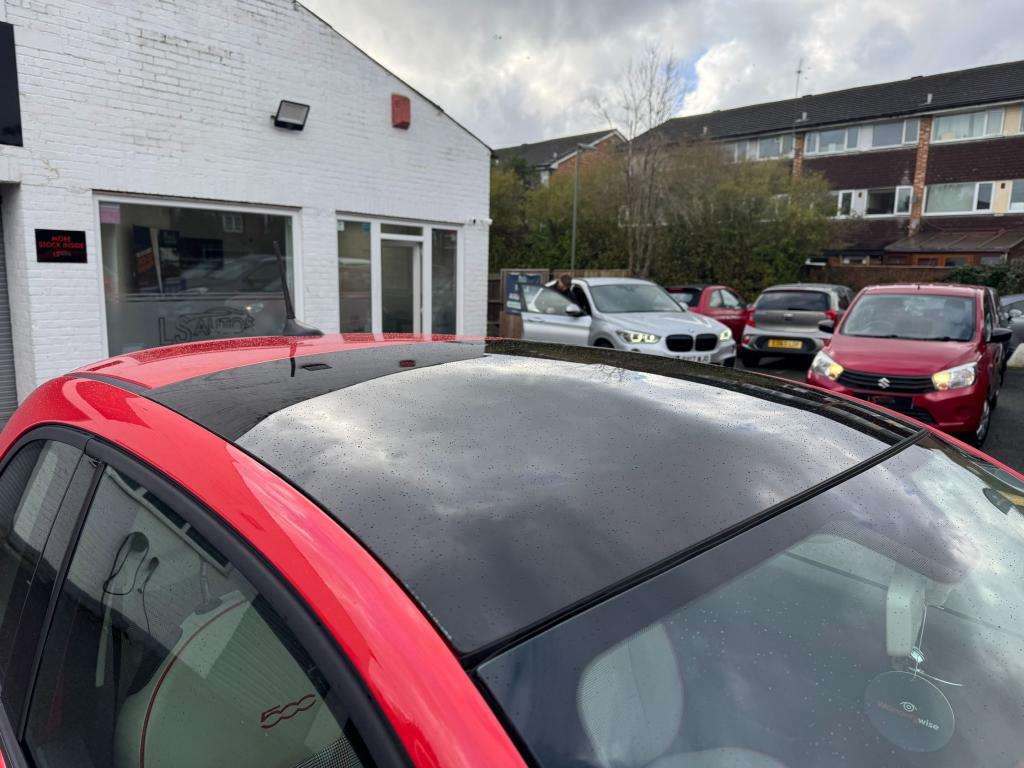 2017 FIAT 500 2017 FIAT 500