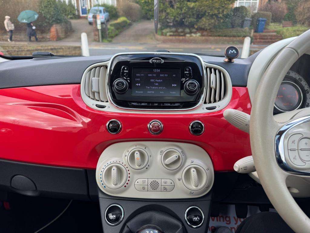 2017 FIAT 500 2017 FIAT 500