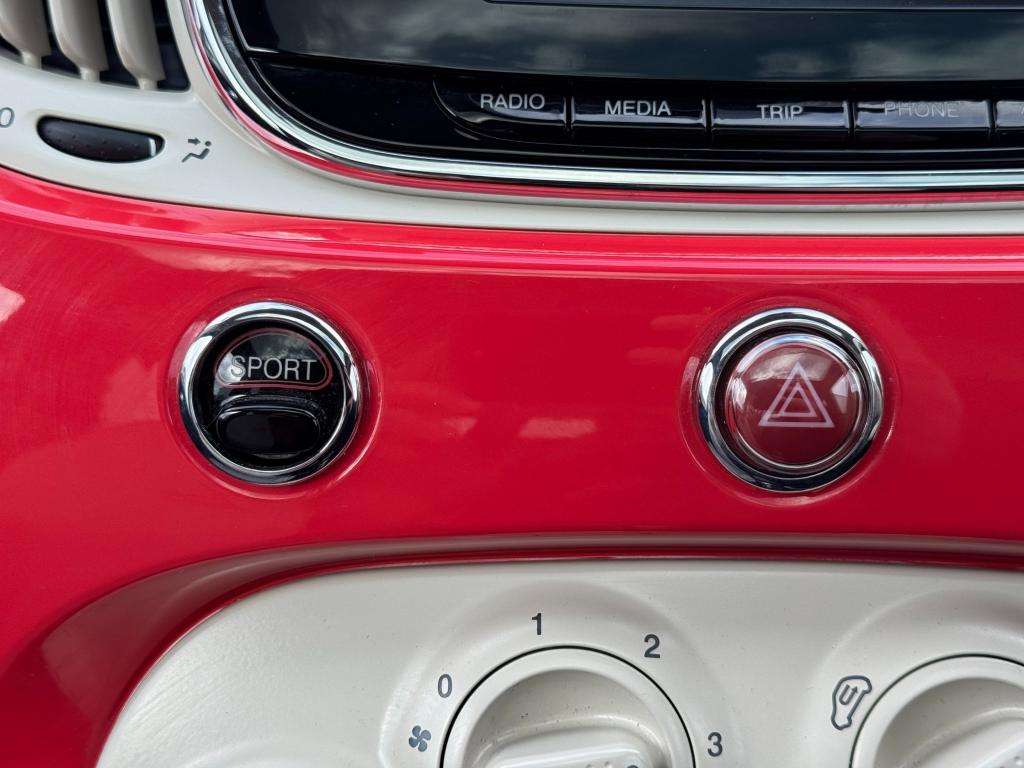 2017 FIAT 500 2017 FIAT 500