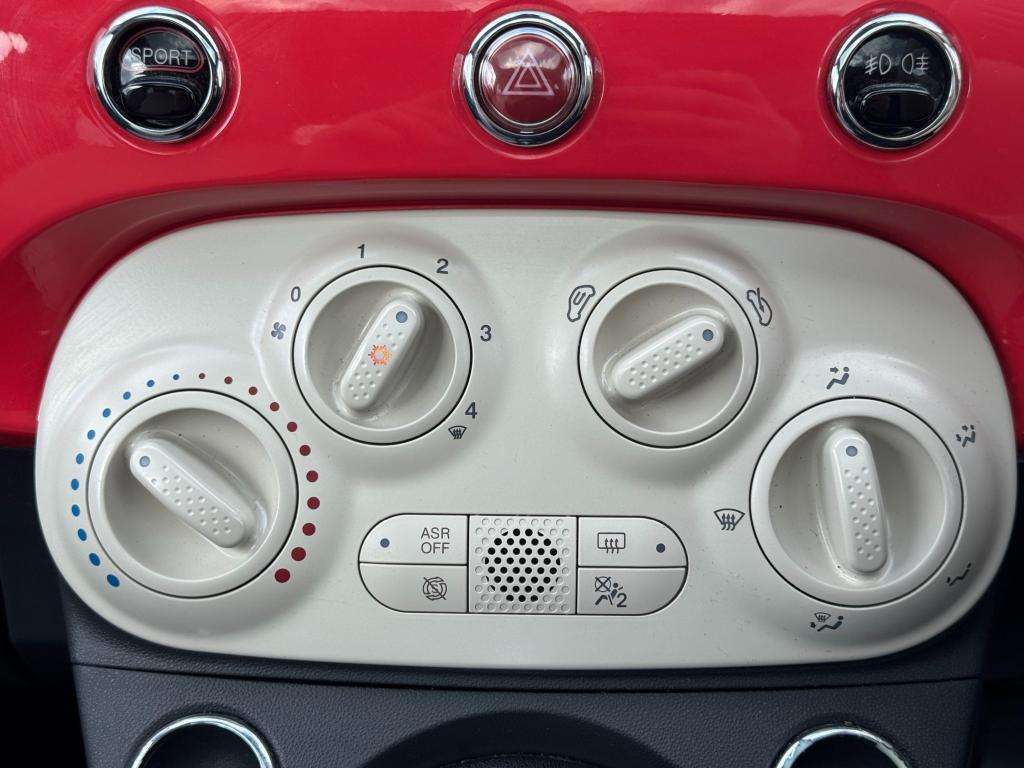 2017 FIAT 500 2017 FIAT 500