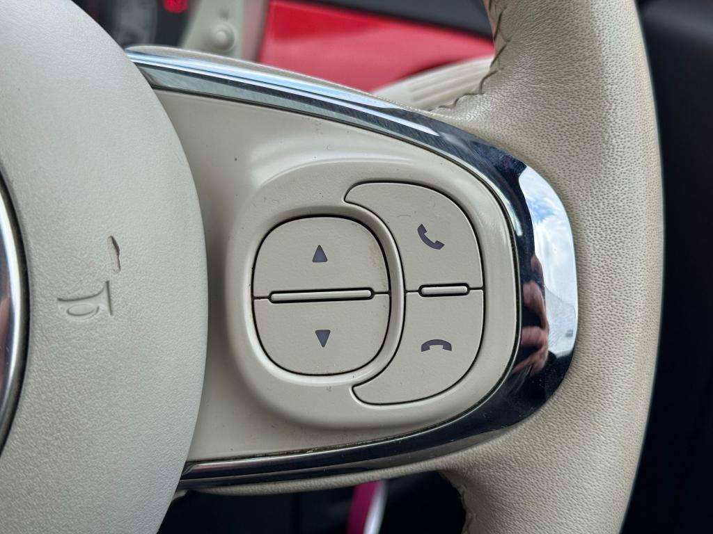 2017 FIAT 500 2017 FIAT 500