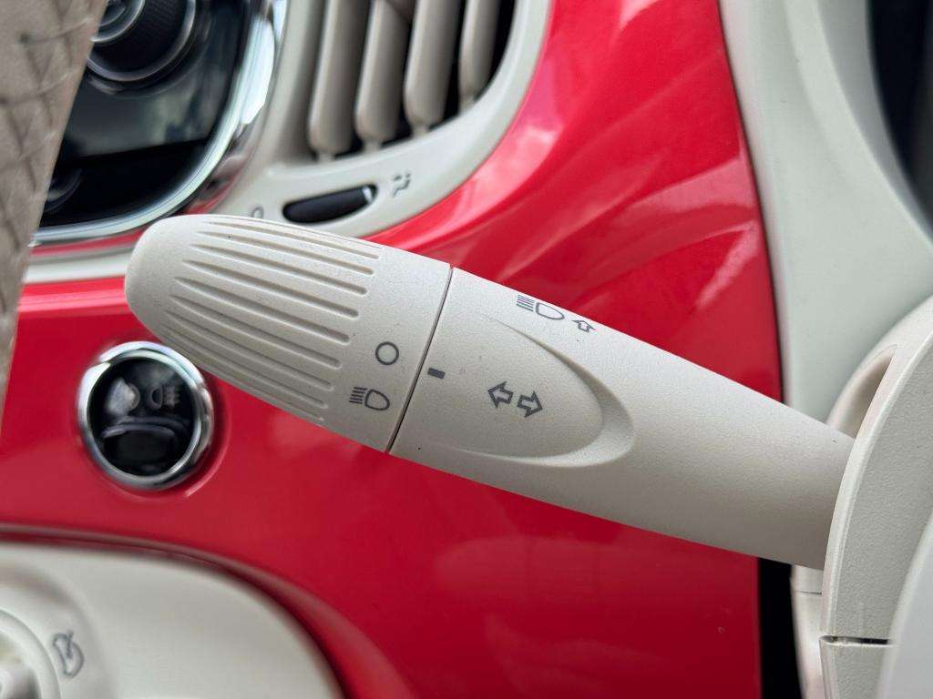 2017 FIAT 500 2017 FIAT 500