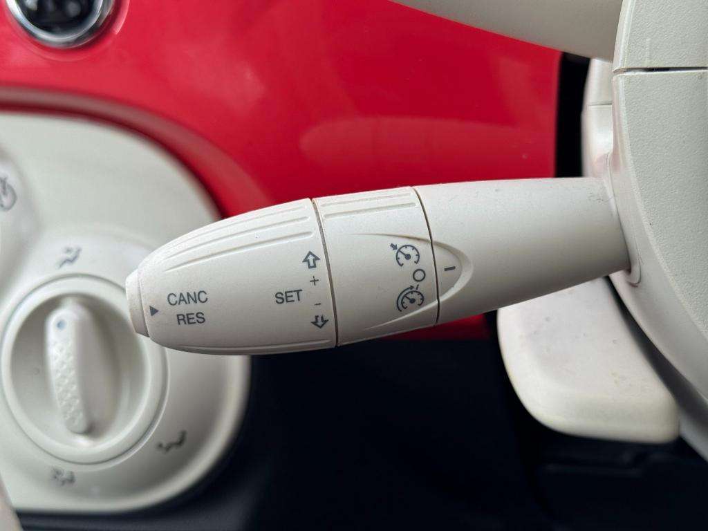 2017 FIAT 500 2017 FIAT 500